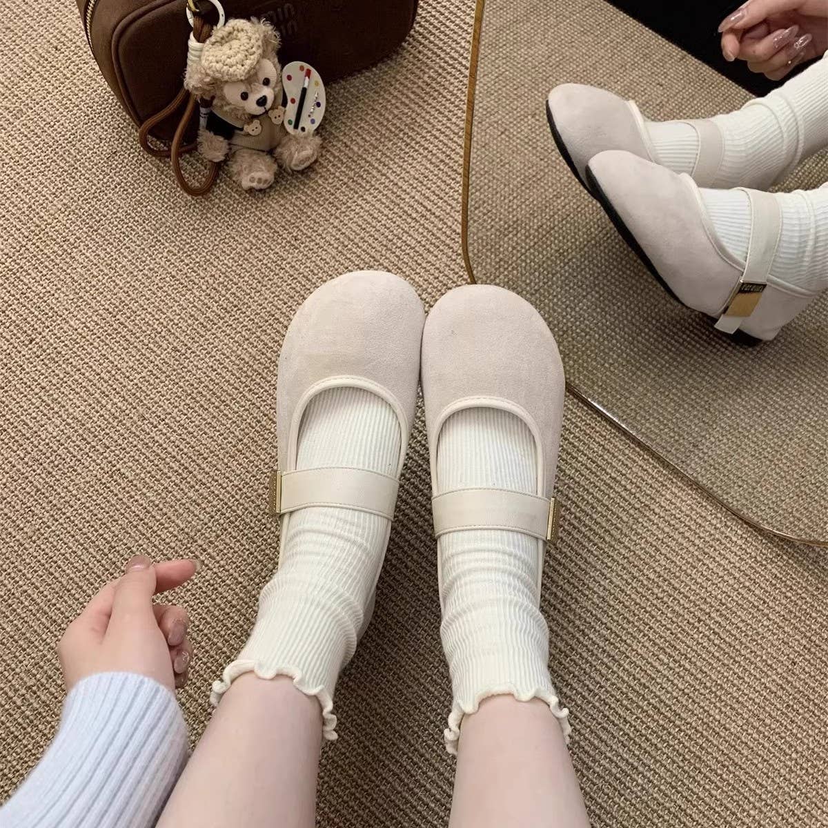 Vintage Red Suede Flats For Women With Soft Sole