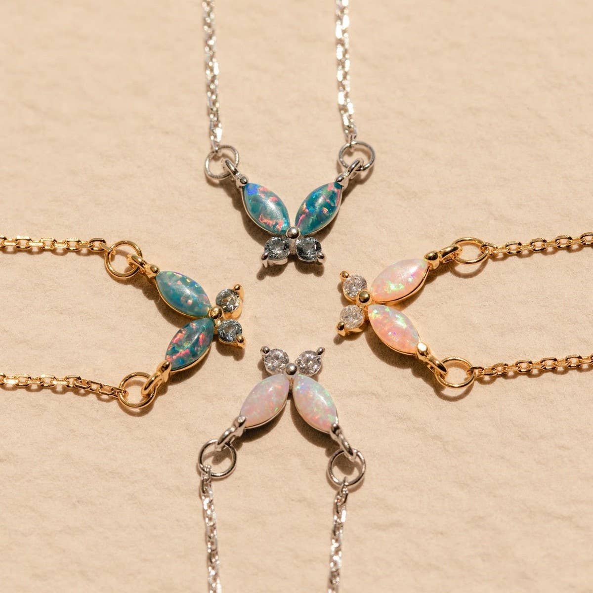 CUTE GIRL BUTTERFLY TITANIUM STEEL NECKLACE_CWMM3780