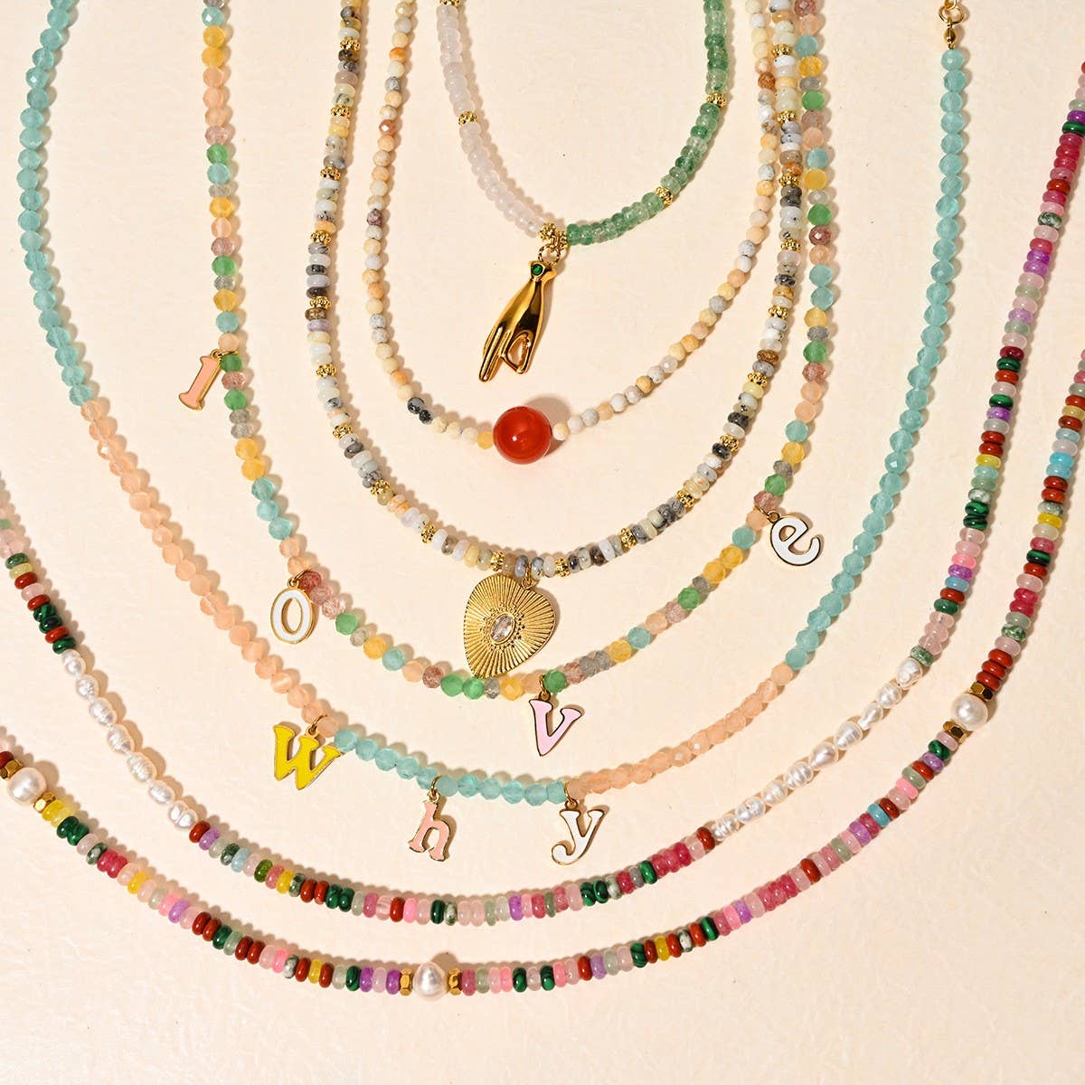 ELEGANT HANDMADE STONE NECKLACE WITH STEEL PENDANT_CWMM8818