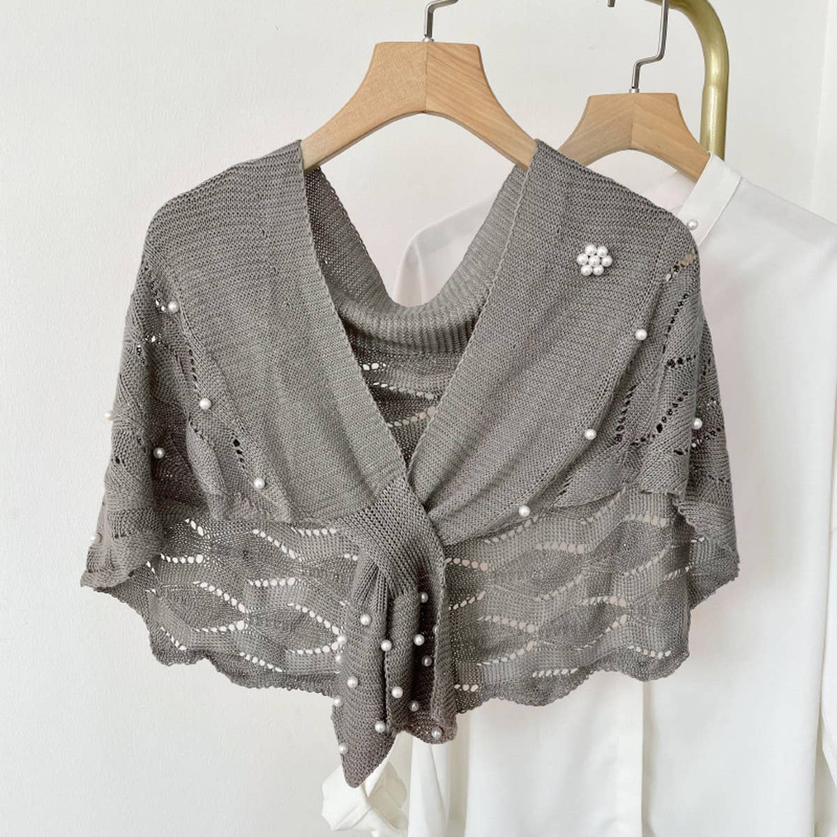 STRIPED OUTER KNITTED DECORATIVE SHAWL_CWASC0759