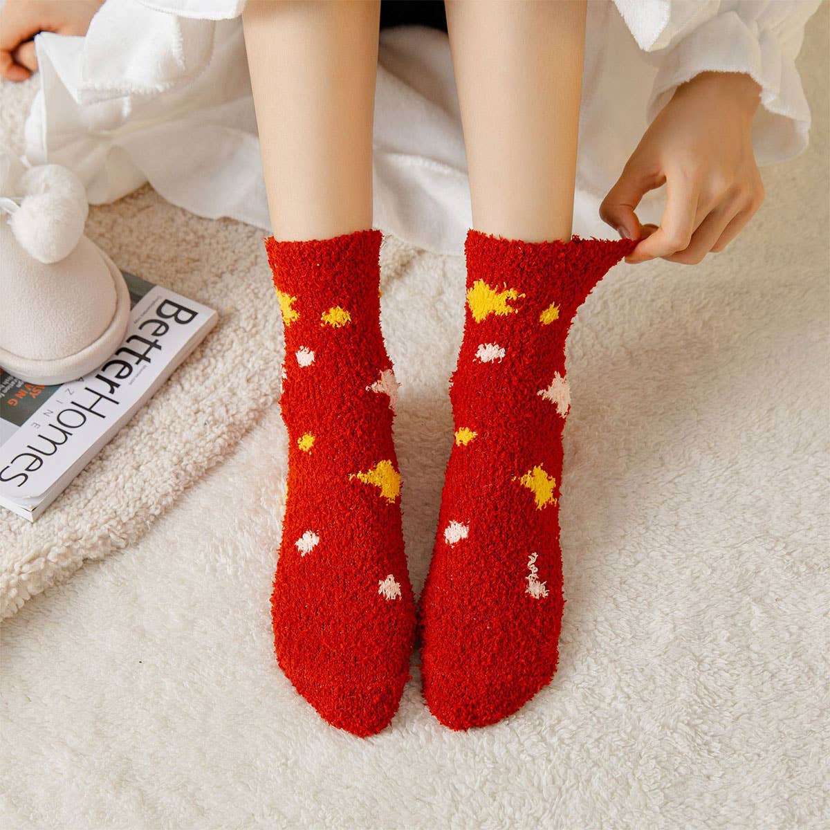 CHRISTMAS STAR PATTERN COZY SOCKS_CWMS0206