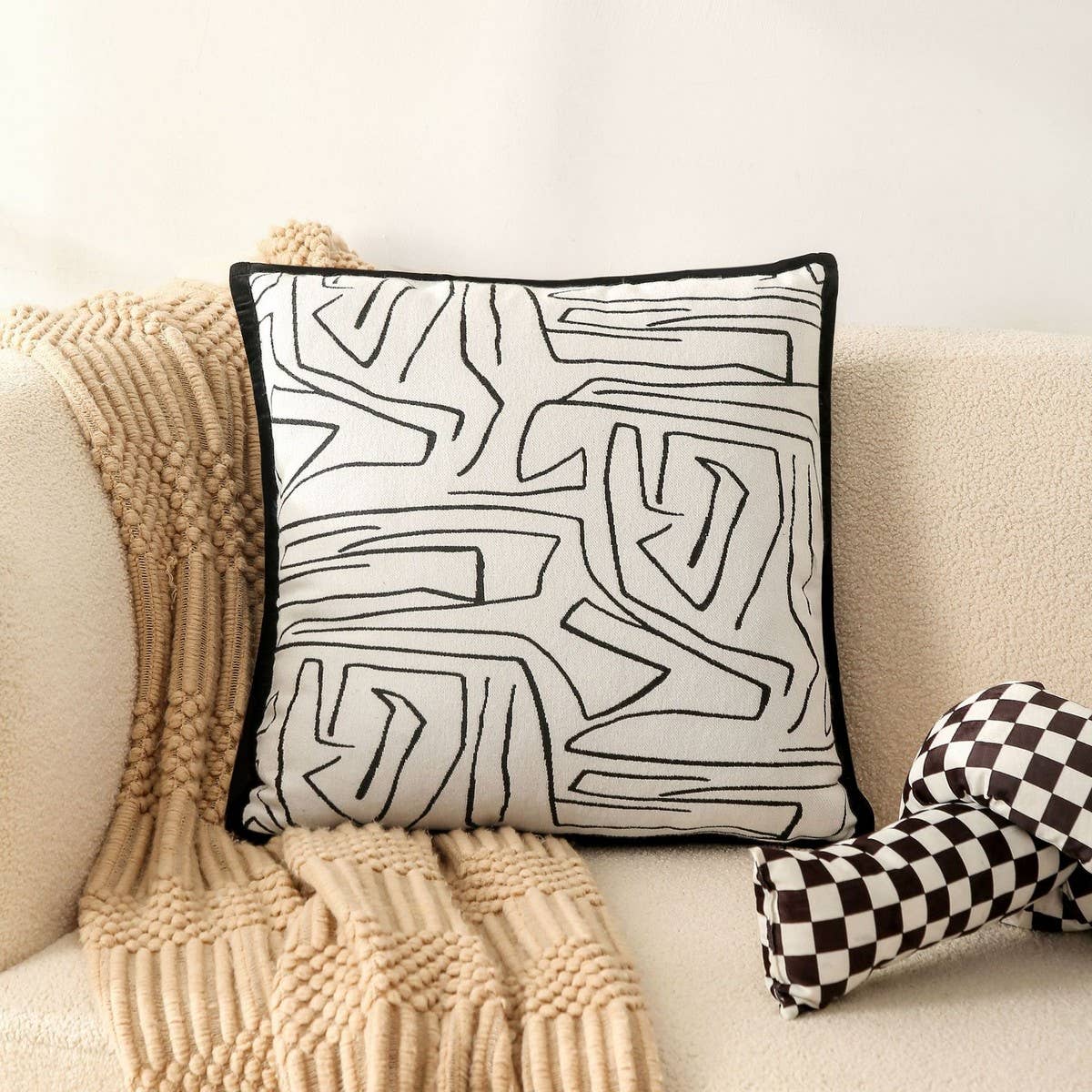 LUXURY PLUSH PILLOW COVER FOR SOFA BED DECOR_CWMM7711