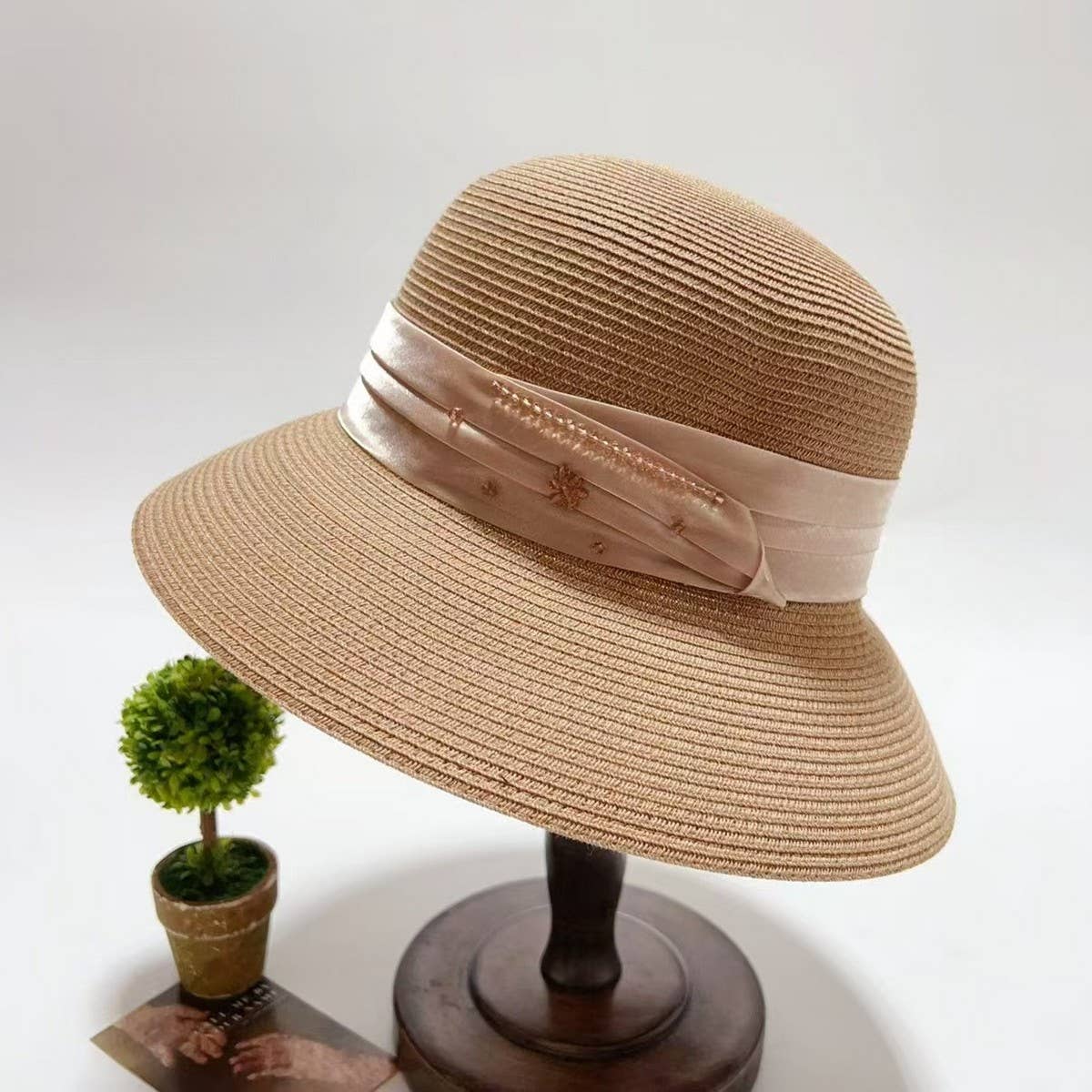 SUMMER SUN PROTECTION BOW STRAW HAT_CWAH3492