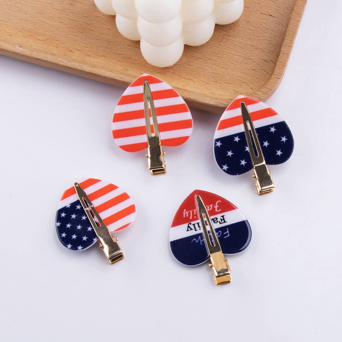 Cwaha1247_American Flag Heart Shaped Hair Clips