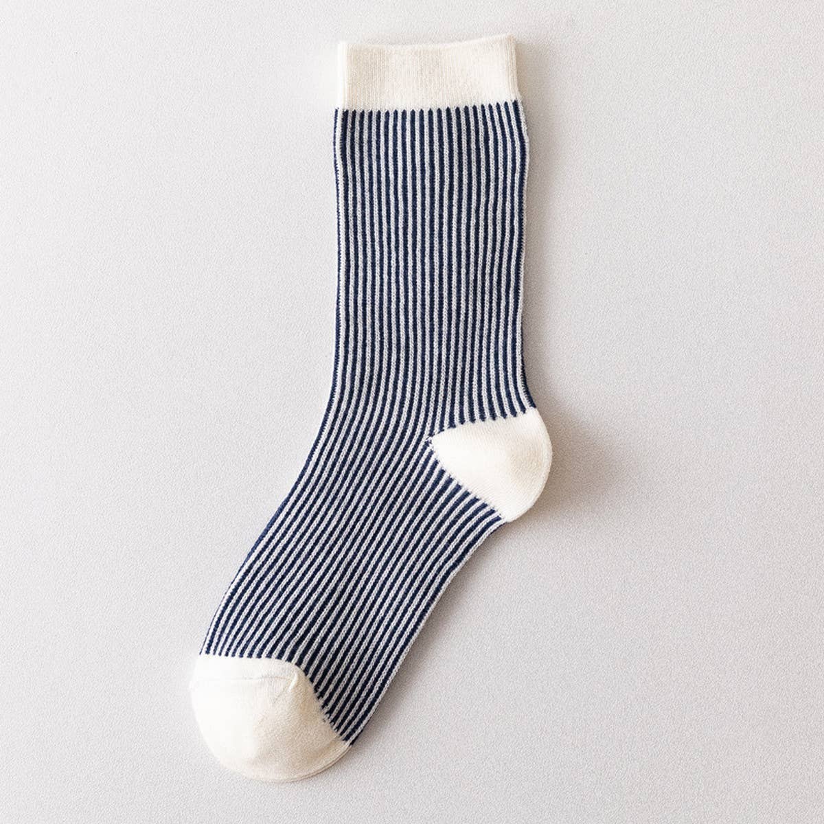 SIMPLE STRIPED MID CALF SOCKS_CWMS0662