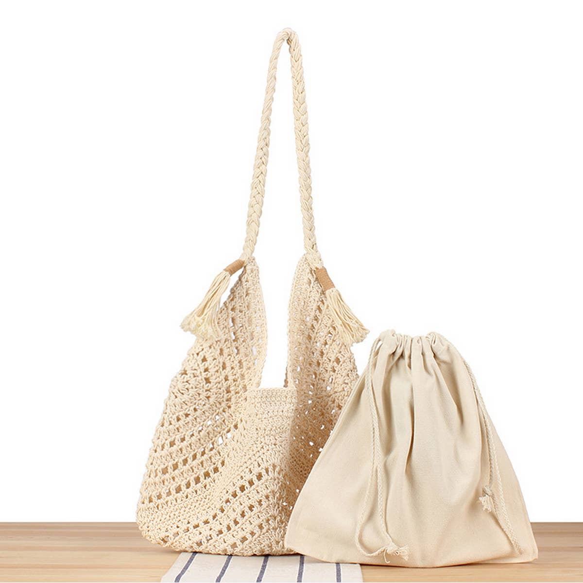 EXQUISITE HOLLOW HAND WOVEN TRIANGLE BAG_CWAB2030