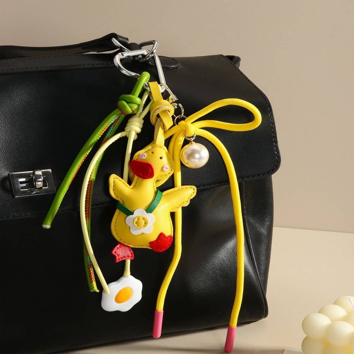 CUTE YELLOW DUCK STRAWBERRY KEYCHAIN BAG CHARM_CWMM7875