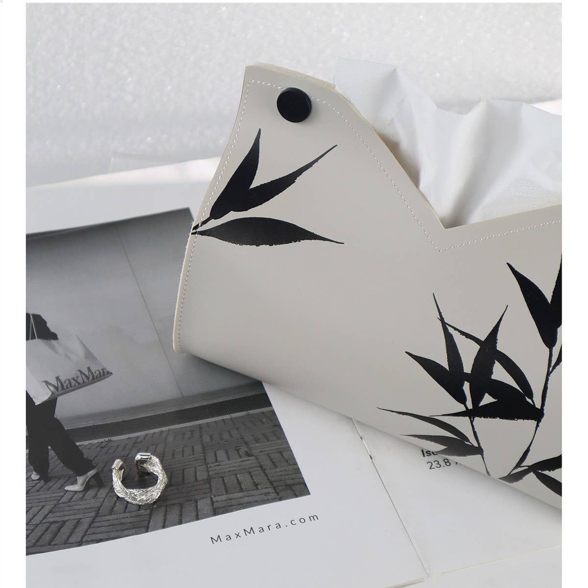 NEW BAMBOO LEAF INK BAMBOO SIMPLE TISSUE BOX_CWMM2253