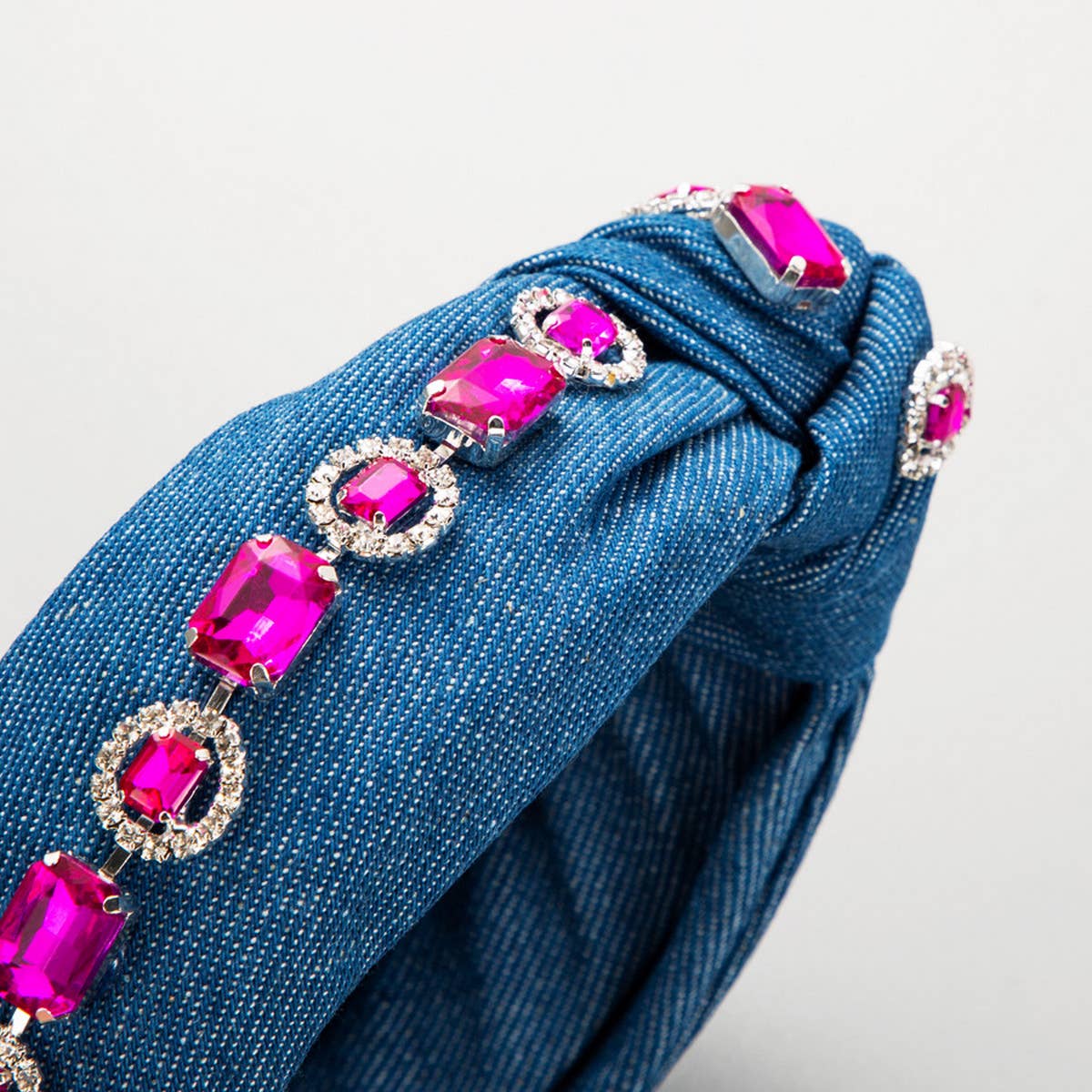 SIMPLE RHINESTONE KNOT DENIM HEADBAND_CWAHA2127