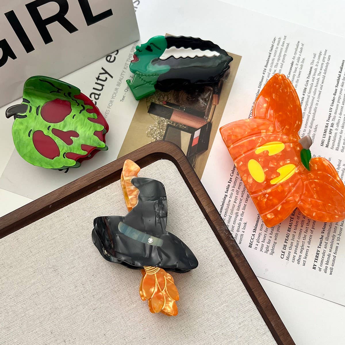 PUMPKIN WITCH HAT HAIR CLAW MEDIUM ACETATE CLIP_CWAHA5712