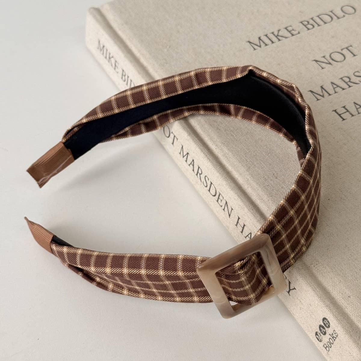 Plaid Buckle Headband College Autumn Style_Cwaha08166