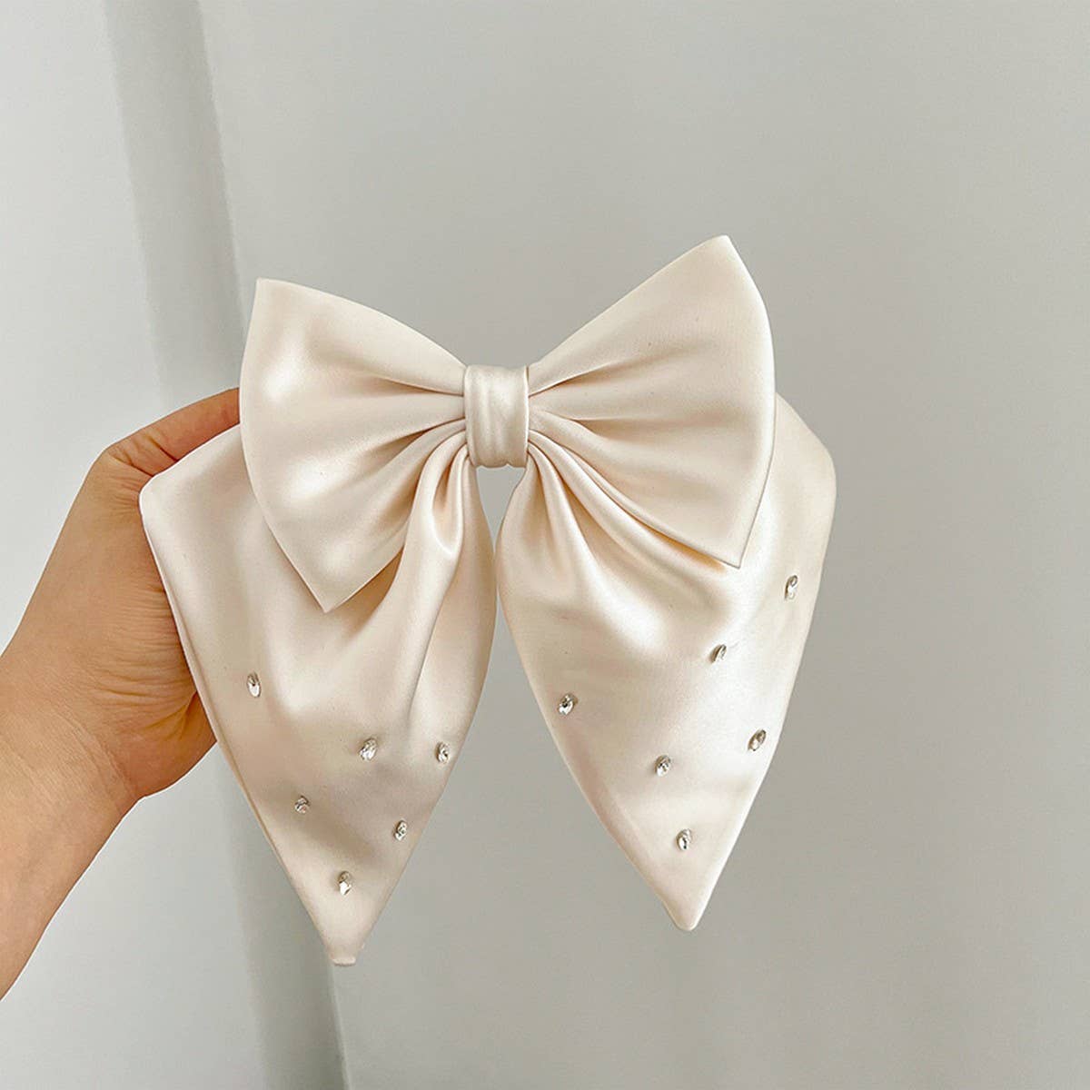 BOW RHINESTONE HAIRPINS_CWAHA1176