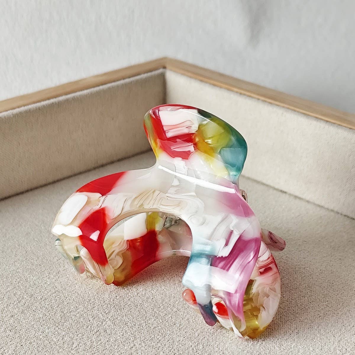 Medium Acetate Hair Claw ? Elegant Updo Clip_Cwaha07234