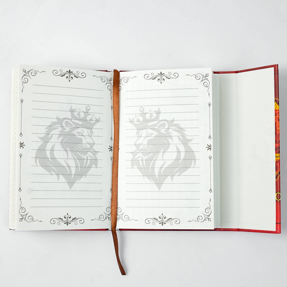 SIMPLE LION TOTEM THICK NOTEBOOK_CWMM1851