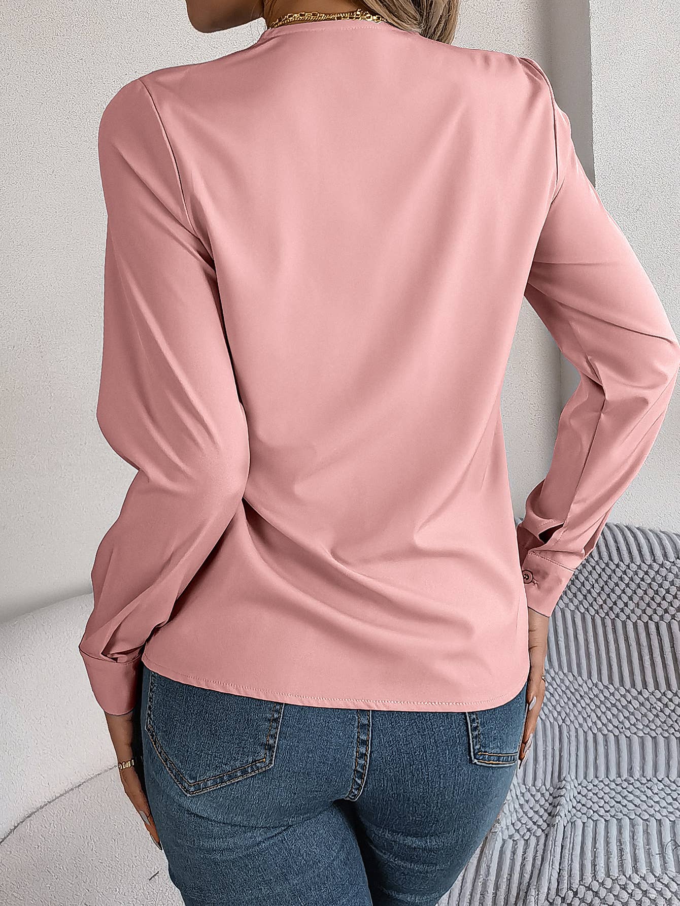 Solid Color Layered V-Neck Long-Sleeved Shirt