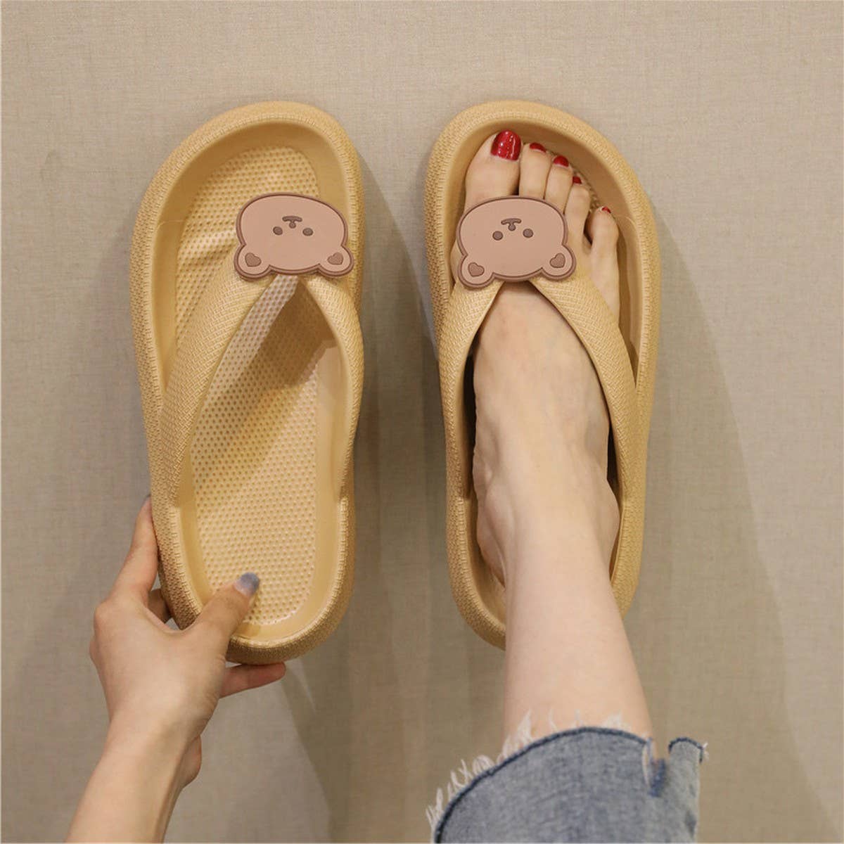 NON SLIP SANDALS WITH A POOP FEEL_CWSHS0748