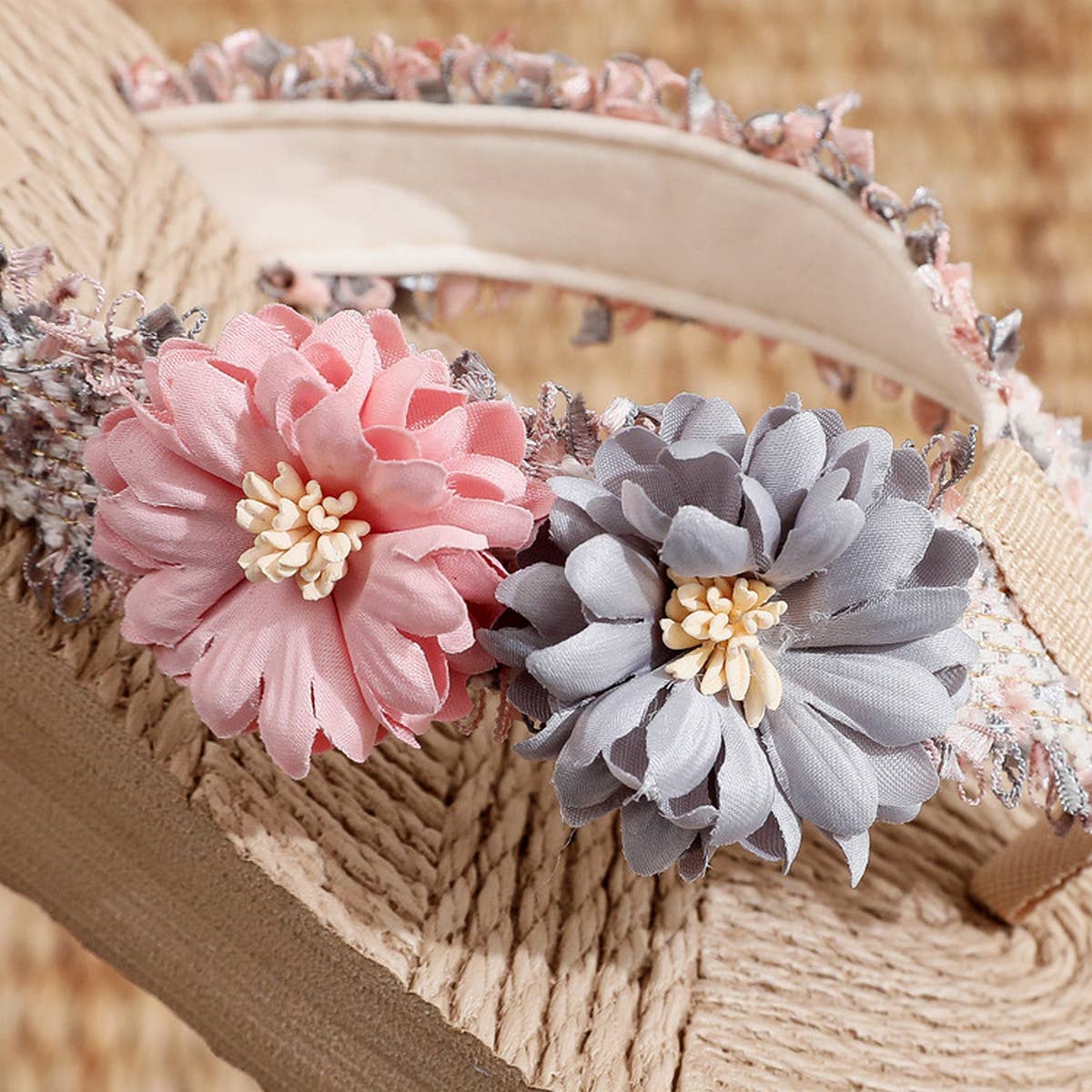 2024 NEW OUTER WEAR THICK SOLED WEDGE SLIPPERS_CWSHS0721