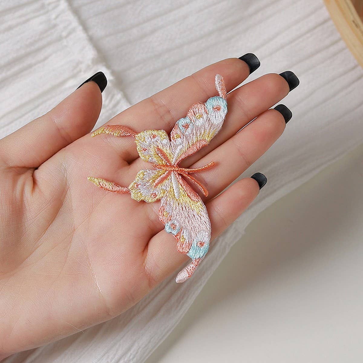 DOPAMINE BUTTERFLY EMBROIDERED PATCH FOR REPAIR_CWMM5916