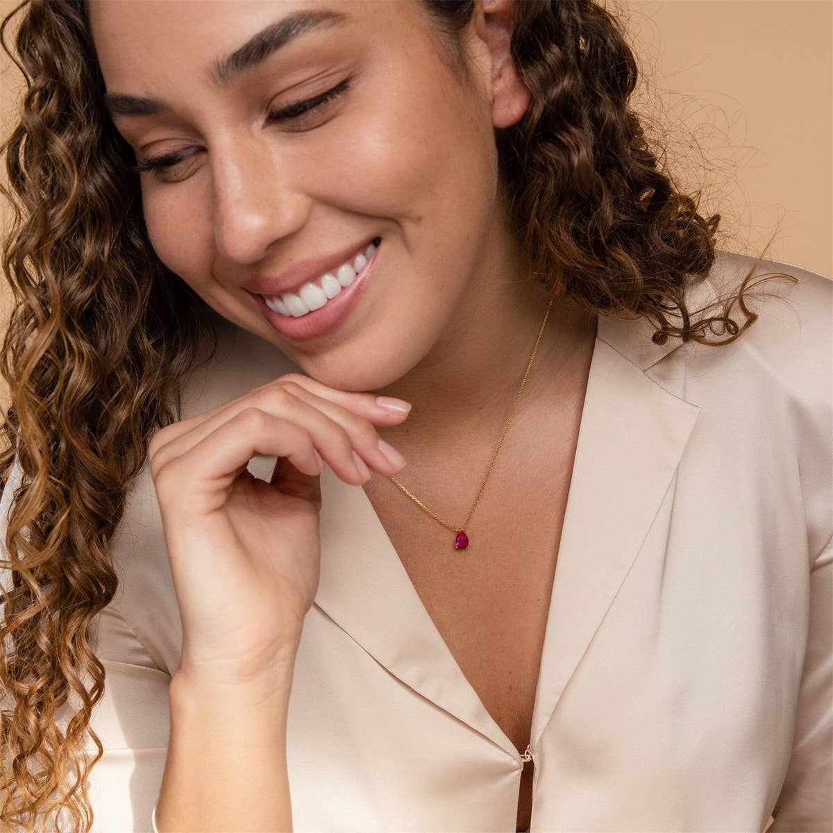 TEARDROP ZIRCON DECEMBER BIRTHSTONE NECKLACE_CWMM5534