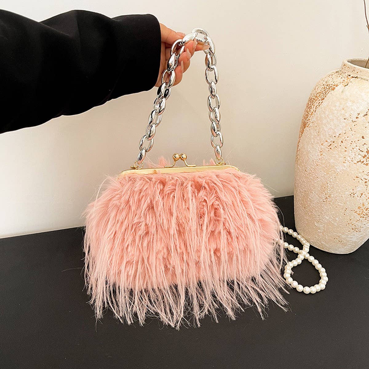 IMITATION TURKEY FEATHER PEARL CHAIN PLUSH BAG_CWAB4000