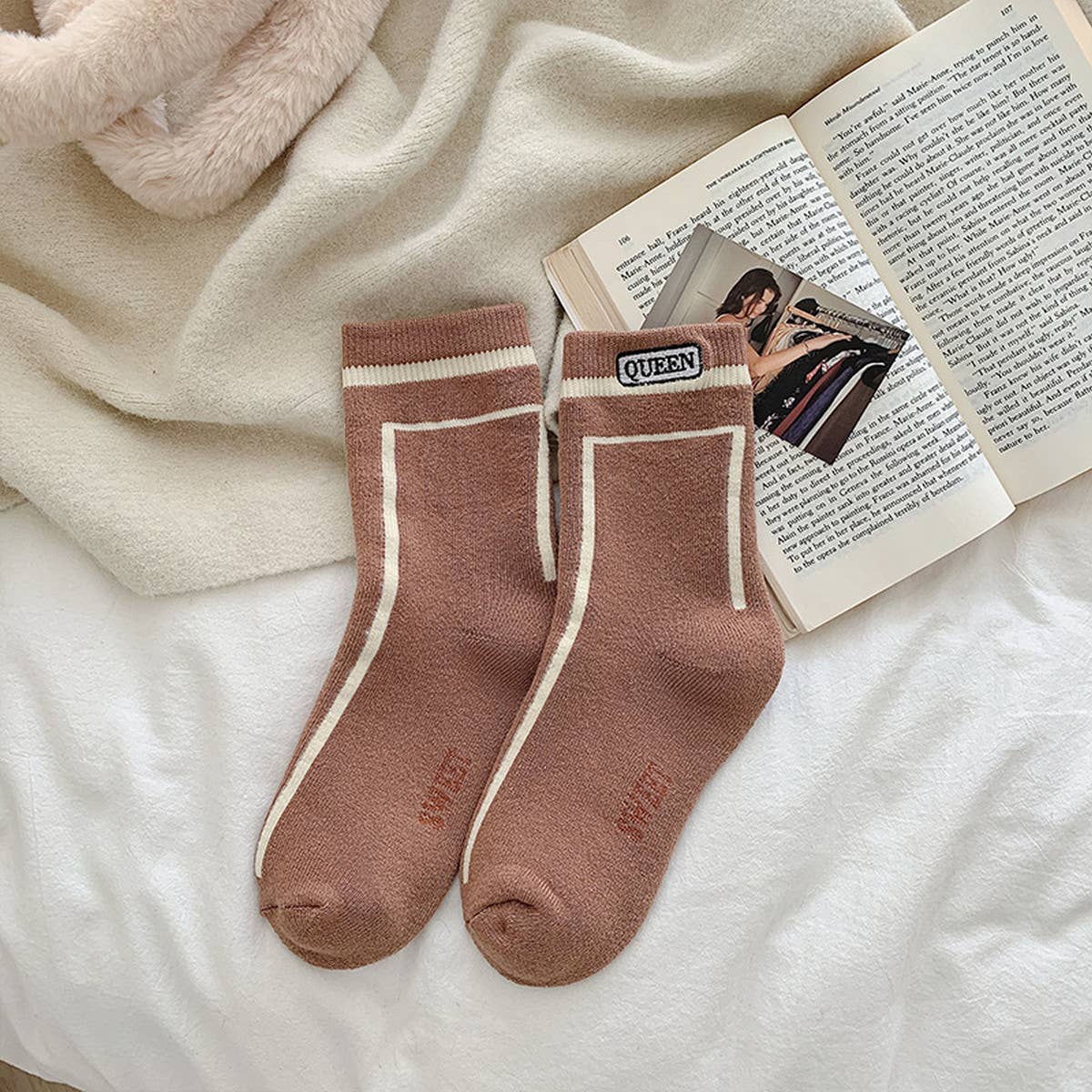 2024 NEW SIMPLE LINES WARM SOCKS_CWMS0665