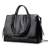 Large-Capacity Personalized Single-Shoulder Bag