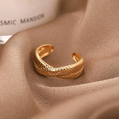 Light Luxury Minimalist Cross Ring Personality Texture Open