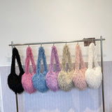 Winter Crossbody Oneshoulder Feather Heart Plushbag_Cwab4006