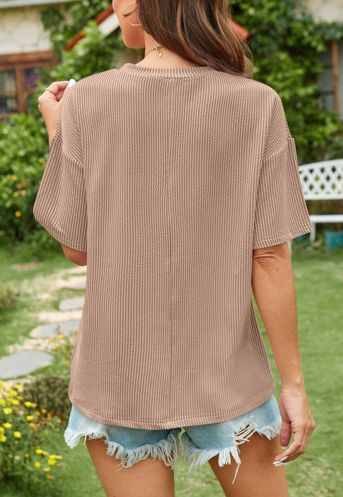 Wavy Striped Short Sleeve Pocket T-Shirt