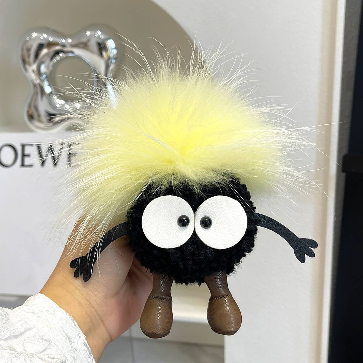 CUTE WOOL BRIQUETTES CAR KEYCHAIN BAG PENDANT_CWMM2535