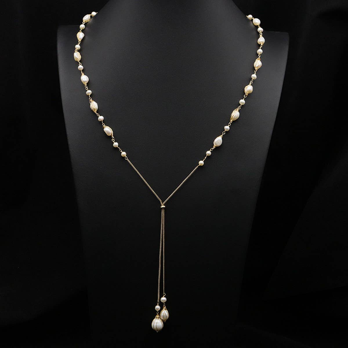 Womens Natural Freshwater Pearl Necklace