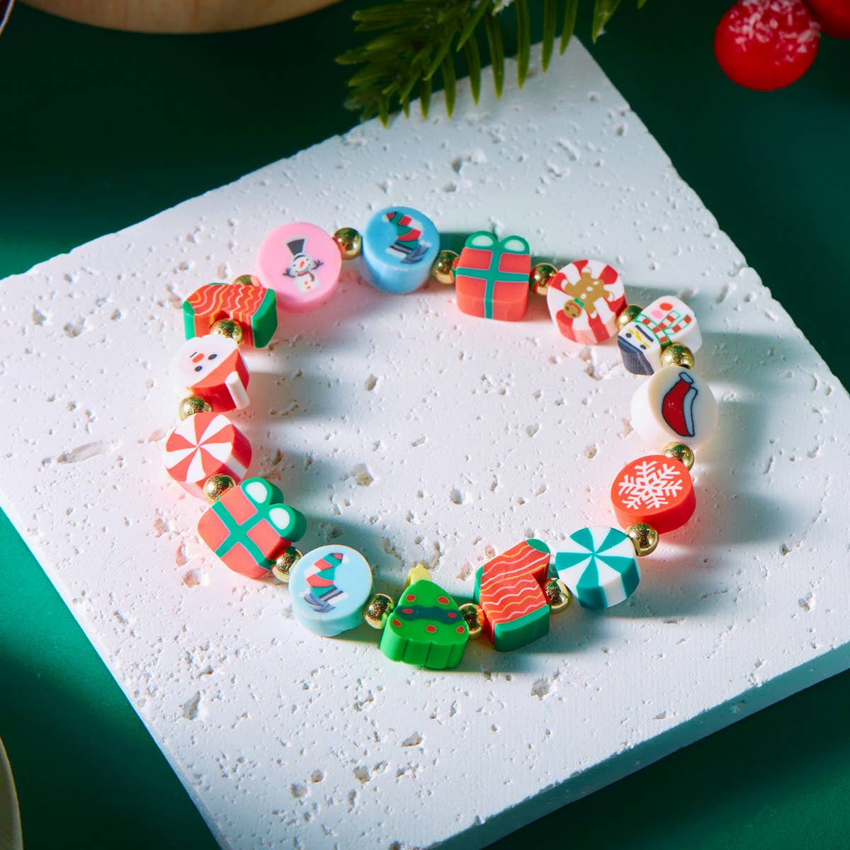 CHRISTMAS SOFT SANTA CLAUS BRACELET_CWAJE2390