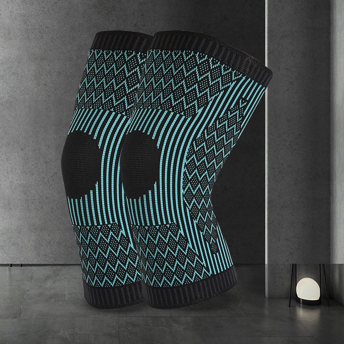 ELASTIC KNEE BRACE WITH DOUBLE WAVE NON SLIP GRIP_CWMM7889