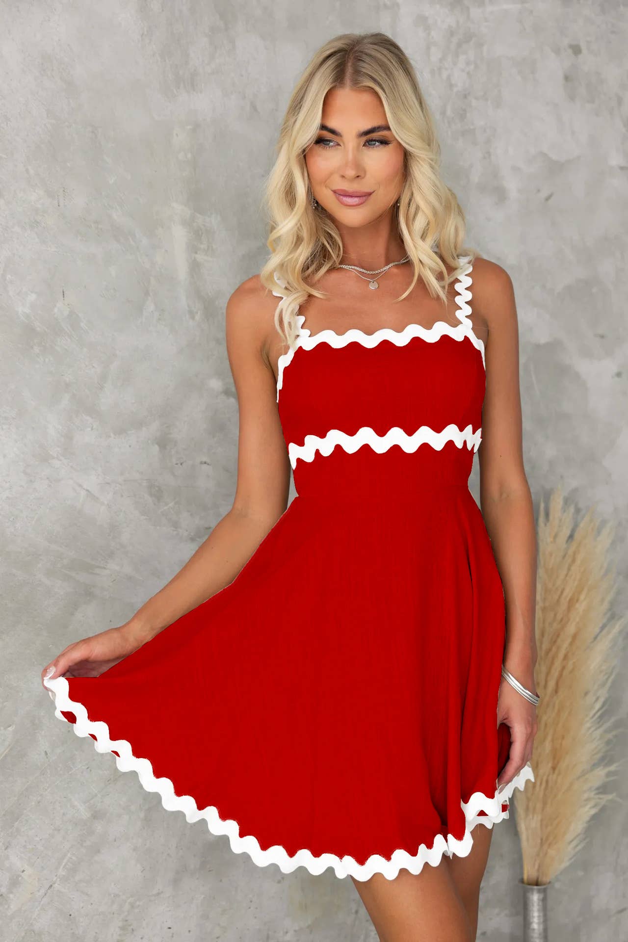 Solid-Color Sexy Halter Short Dress