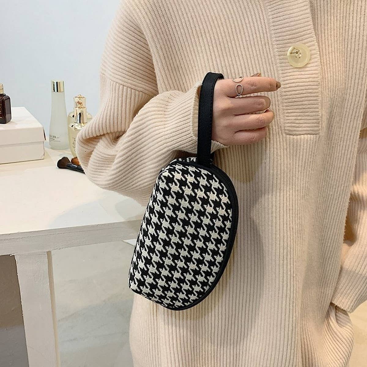 NEW LARGE CAPACITY PORTABLE COSMETIC BAG_CWAB4485