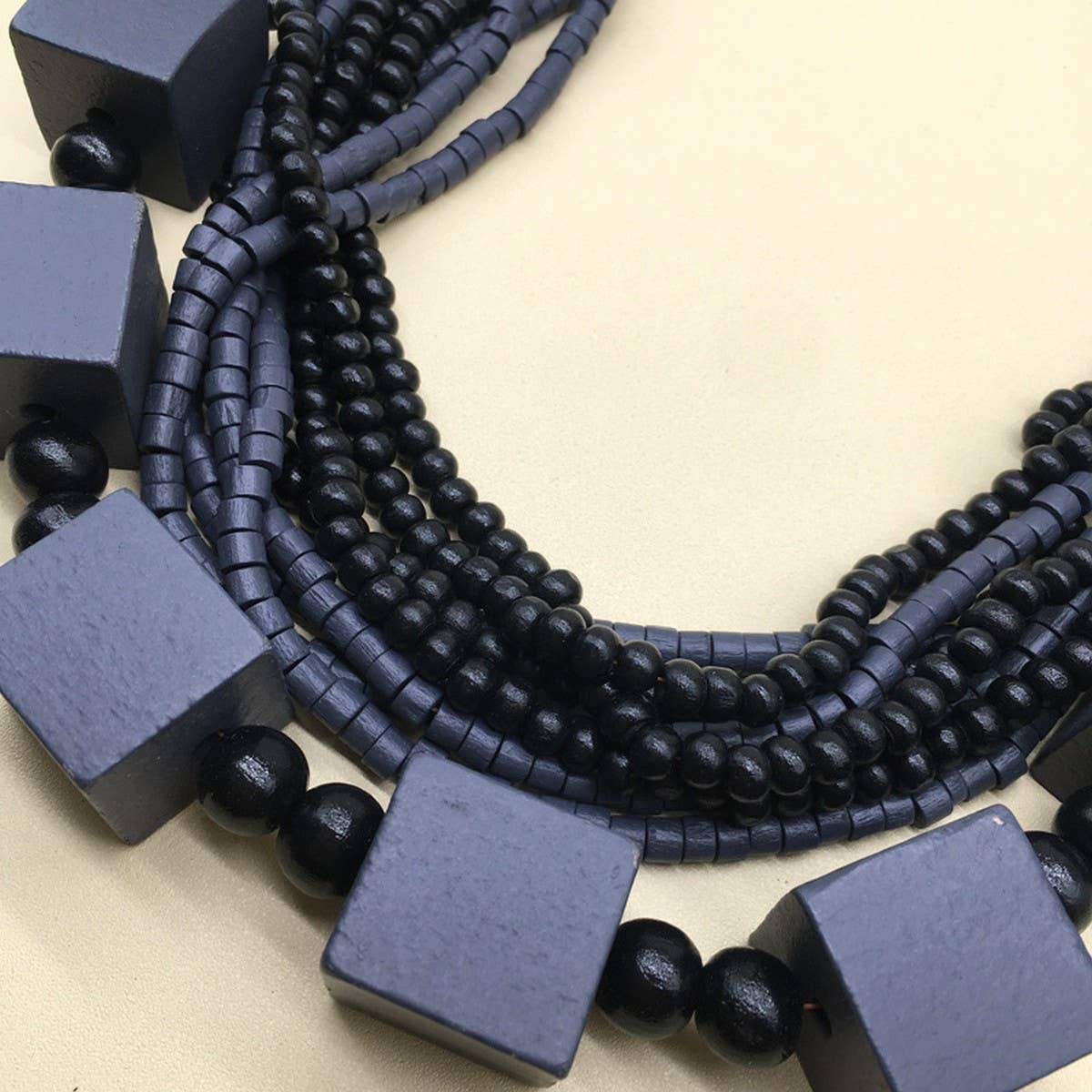SQUARE WOOD MULTI LAYER WOODEN BEAD NECKLACE_CWMM4975