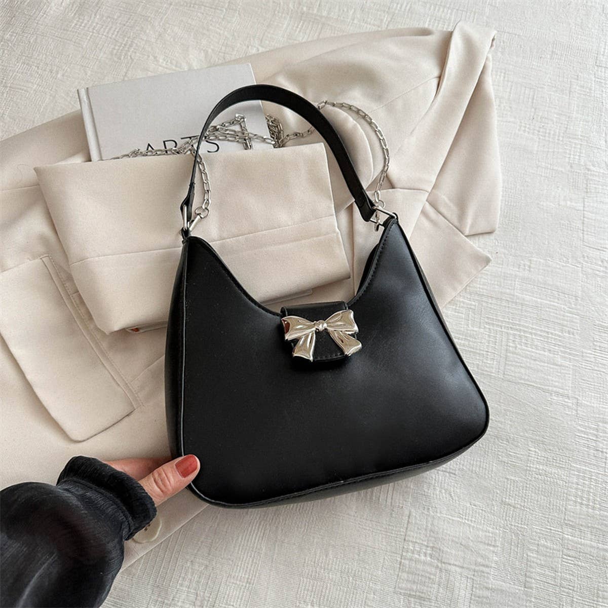 Fashionable Cute Sweet Bow Underarm Bag_Cwab3301