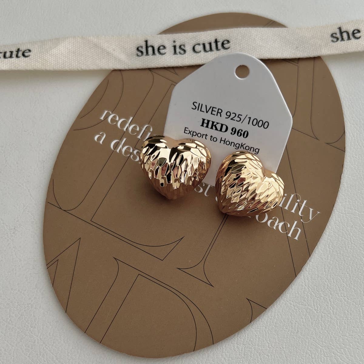 SEMI CIRCLE THREE DIMENSIONAL LOVE EARRINGS_CWAJE1298