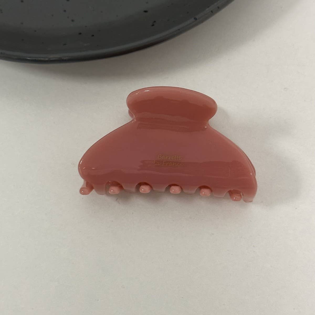 Versatile Candy-Colored Half-Tied Shark Hair Clip_Cwaha1285