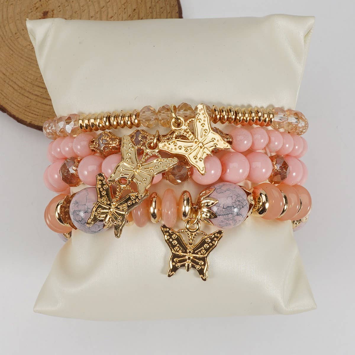 Cwmm10456_Boho Leaf Charm Multi Layer Beaded Bracelet