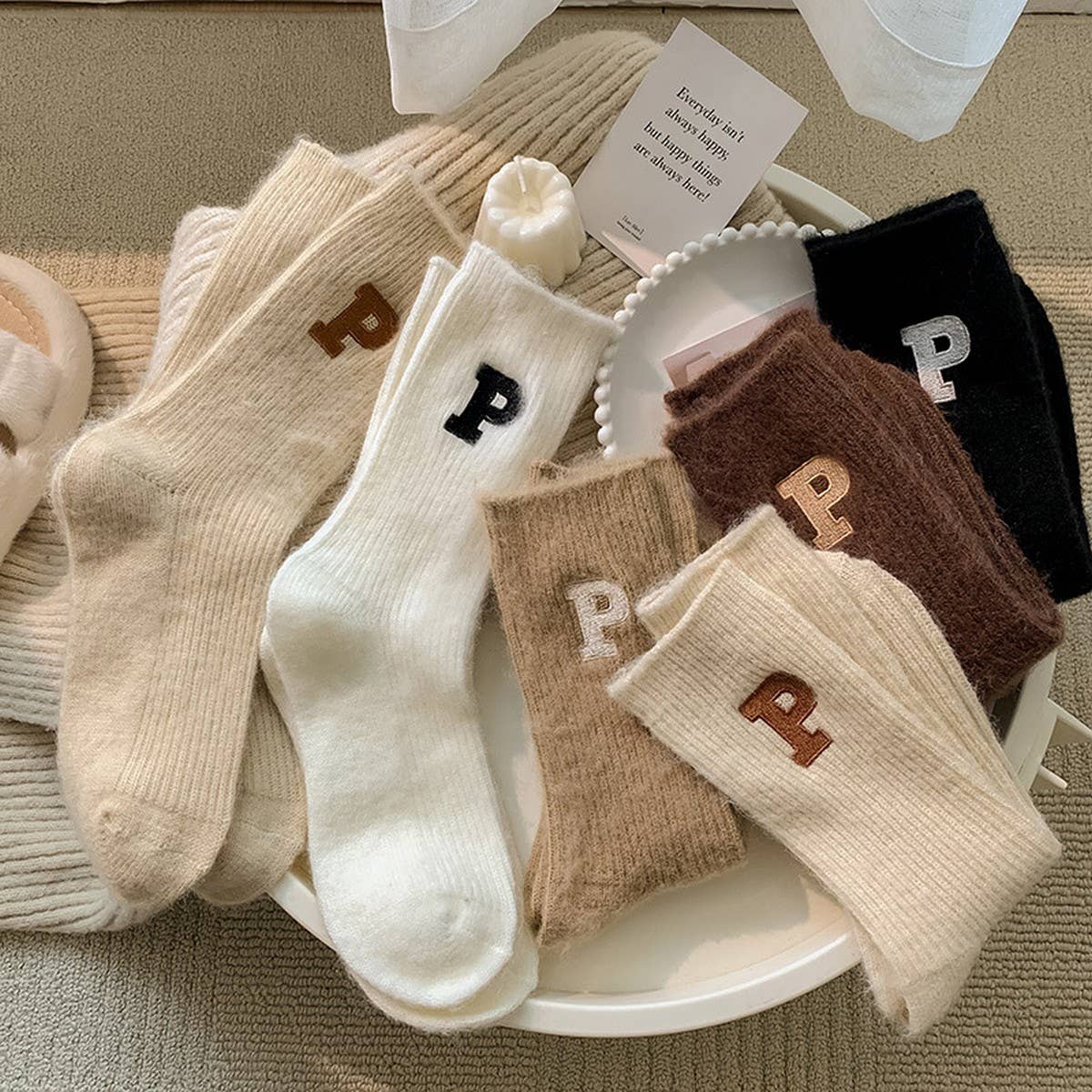 AUTUMN AND WINTER WARM LETTER P MID TUBE SOCKS_CWMS1059