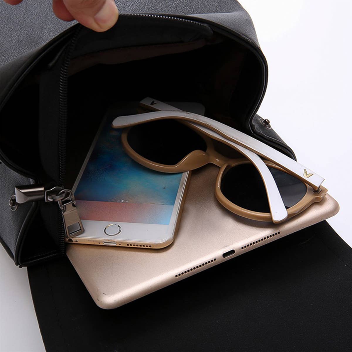 LEATHER BACKPACKS FOR WOMEN MEDIUM SIZE_CWAB0761