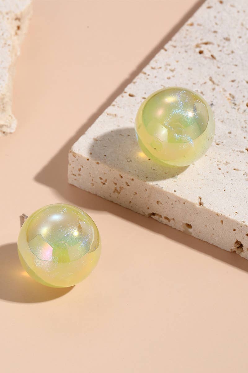 FAUX PEARL DESIGN STUD EARRINGS_CWAJE0449