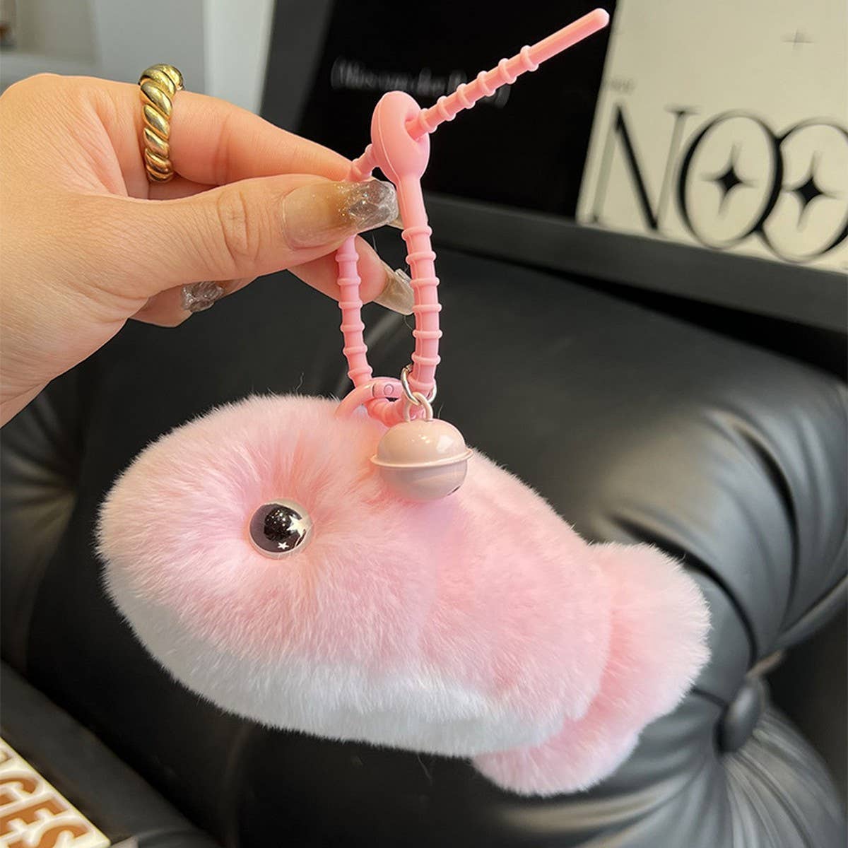 CUTE LITTLE FISH AND DOLPHIN CAR KEYCHAIN PENDANT_CWMM2554