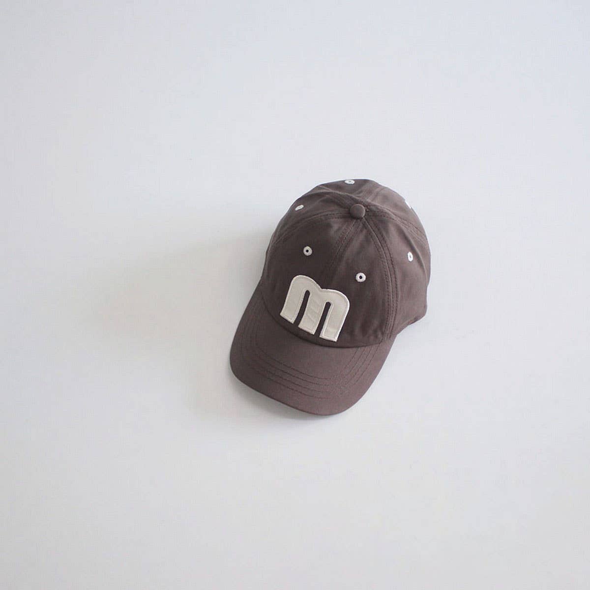 KIDS BIG M LETTER BASEBALL CAP TRENDY SUN HAT CWAH2899