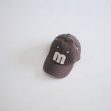KIDS BIG M LETTER BASEBALL CAP TRENDY SUN HAT CWAH2899