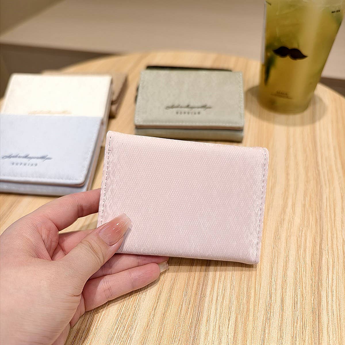 Gradient Velvet Mini Trifold Wallet With Letters_Cwab06233