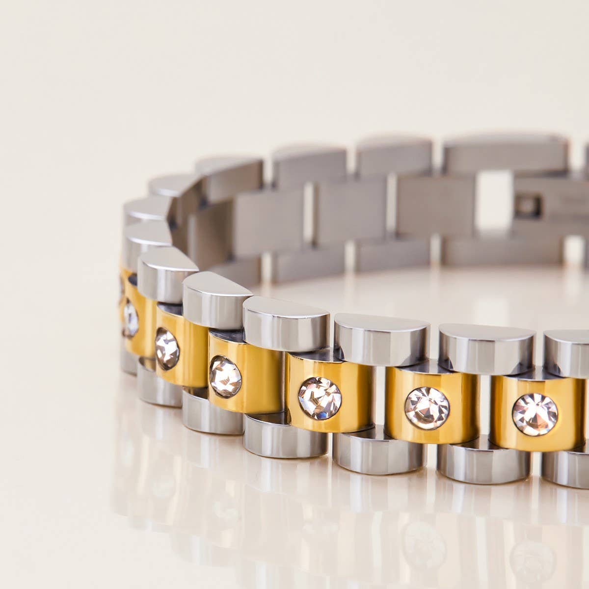 18K GOLD ROUND WHITE ZIRCON DELICATE BRACELET_CWAJE4796