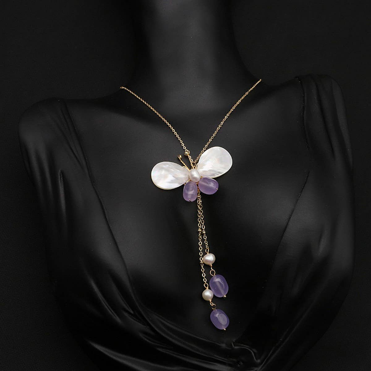 NEW SHELL BUTTERFLY NATURAL PEARL NECKLACE_CWAJE3831