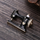 Cwaje2562_Creative Sewing Machine Oil Painting Brooch
